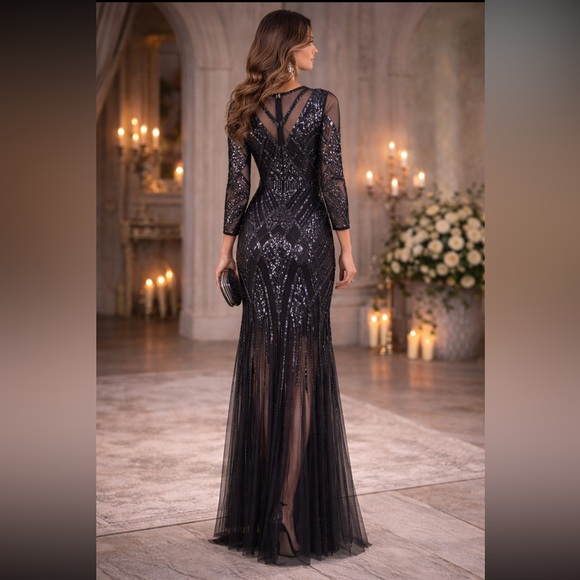 Aidan Mattox3/4 sleeve Bodycon illusion beaded mesh dress - Picture 2 of 7